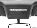  Courtesy lamps/ceiling controls photo