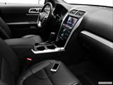  Zune and auxiliary jack photo
