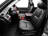  Front seats from Drivers Side photo