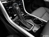  Gear shifter/center console photo