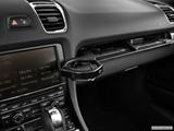  Cup holders photo