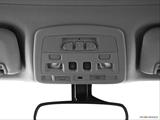  Courtesy lamps/ceiling controls photo