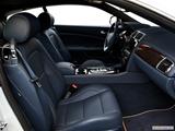  Passenger seat photo