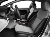  Front seats from Drivers Side photo