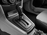  Gear shifter/center console photo