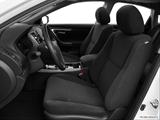 2013 Nissan Altima Front seats from Drivers Side