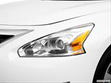  Drivers Side Headlight photo