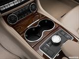  Cup holders photo