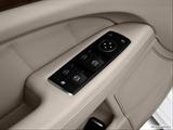  Driver's side inside window controls photo