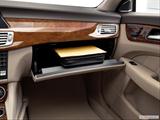  Glove box open photo