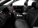  Front seats from Drivers Side photo