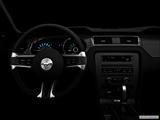  Centered wide dash shot photo