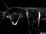  Centered wide dash shot photo
