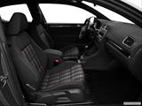  Passenger seat photo