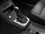  Gear shifter/center console photo