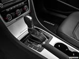  Gear shifter/center console photo