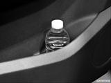  Cup holder prop (tertiary) photo