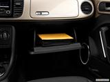 Glove box open photo