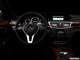  Centered wide dash shot photo