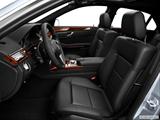  Front seats from Drivers Side photo