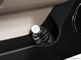  Cup holder prop (tertiary) photo