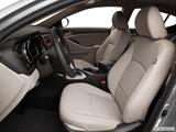  Front seats from Drivers Side photo