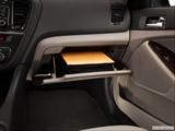  Glove box open photo