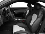  Front seats from Drivers Side photo