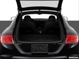  Hatchback & SUV rear angle photo