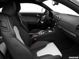  Passenger seat photo