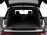  Hatchback & SUV rear angle photo