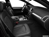  Passenger seat photo