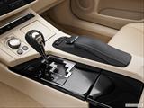  Gear shifter/center console photo