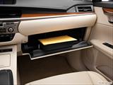  Glove box open photo