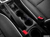  Cup holders photo