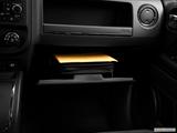  Glove box open photo