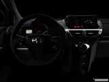  Centered wide dash shot photo