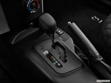  Gear shifter/center console photo