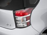  Passenger Side Taillight photo