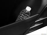  Cup holder prop (tertiary) photo