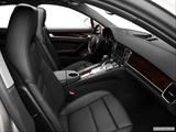  Passenger seat photo