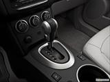  Gear shifter/center console photo