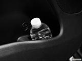  Cup holder prop (tertiary) photo
