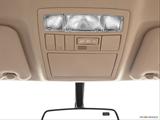  Courtesy lamps/ceiling controls photo