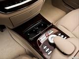  Cup holders photo