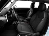  Front seats from Drivers Side photo