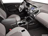  Zune and auxiliary jack photo
