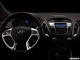  Centered wide dash shot photo