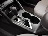  Gear shifter/center console photo