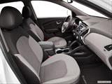  Passenger seat photo